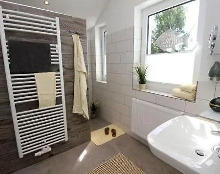 Ferienhaeuser Ferienhaus, Uns Boddenhuesing Born